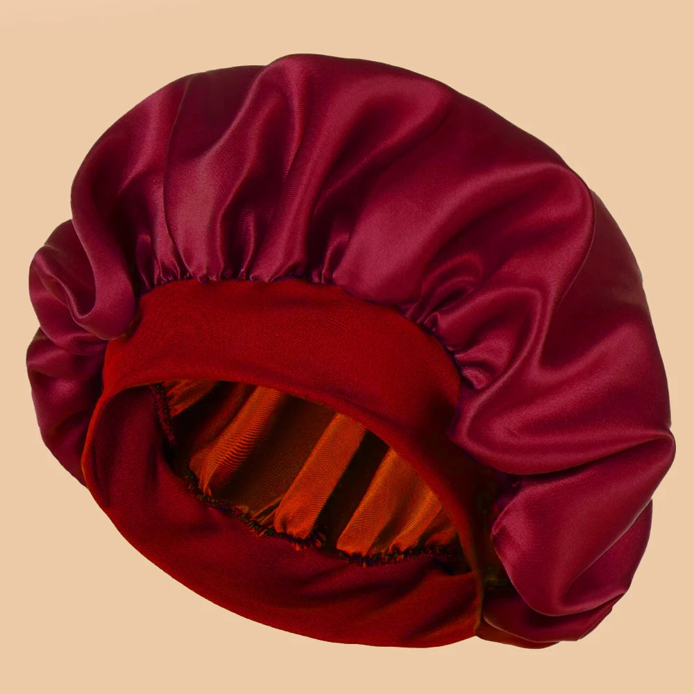 Satin Wide-Brim Shower Bonnet
قبعة استحمام ساتان واسعة