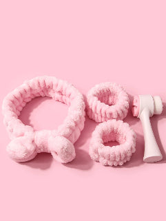 4pcs set for a Silicone Facial Cleansing Brush بندانات لليد والشعر وفرشاة سيليكون لتنظيف الوجه