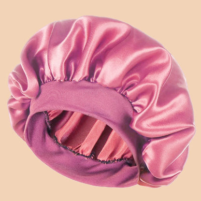 Satin Wide-Brim Shower Bonnet
قبعة استحمام ساتان واسعة