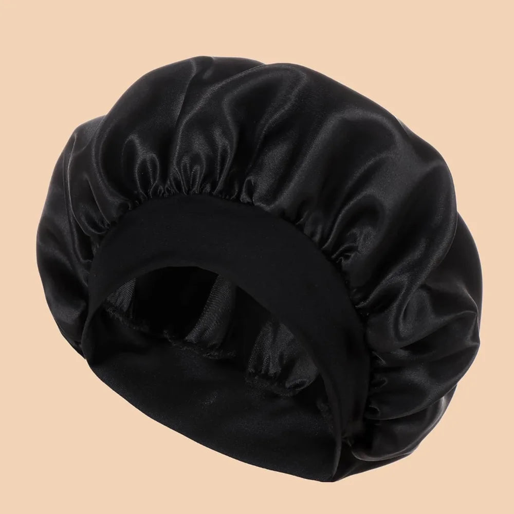 Satin Wide-Brim Shower Bonnet
قبعة استحمام ساتان واسعة